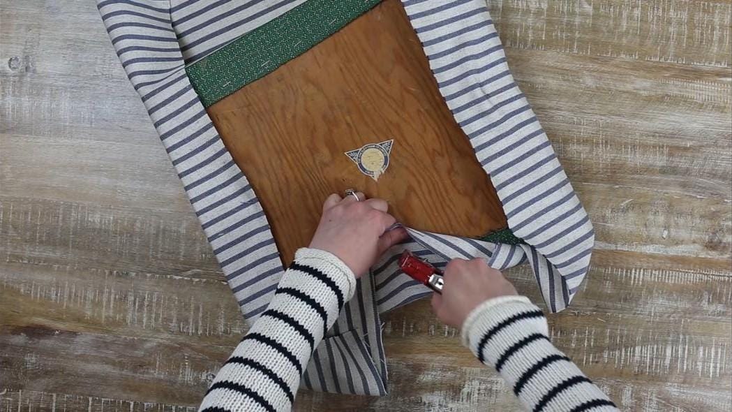 STEP_3_Staple_the_Fabric_Firmly_in_Place