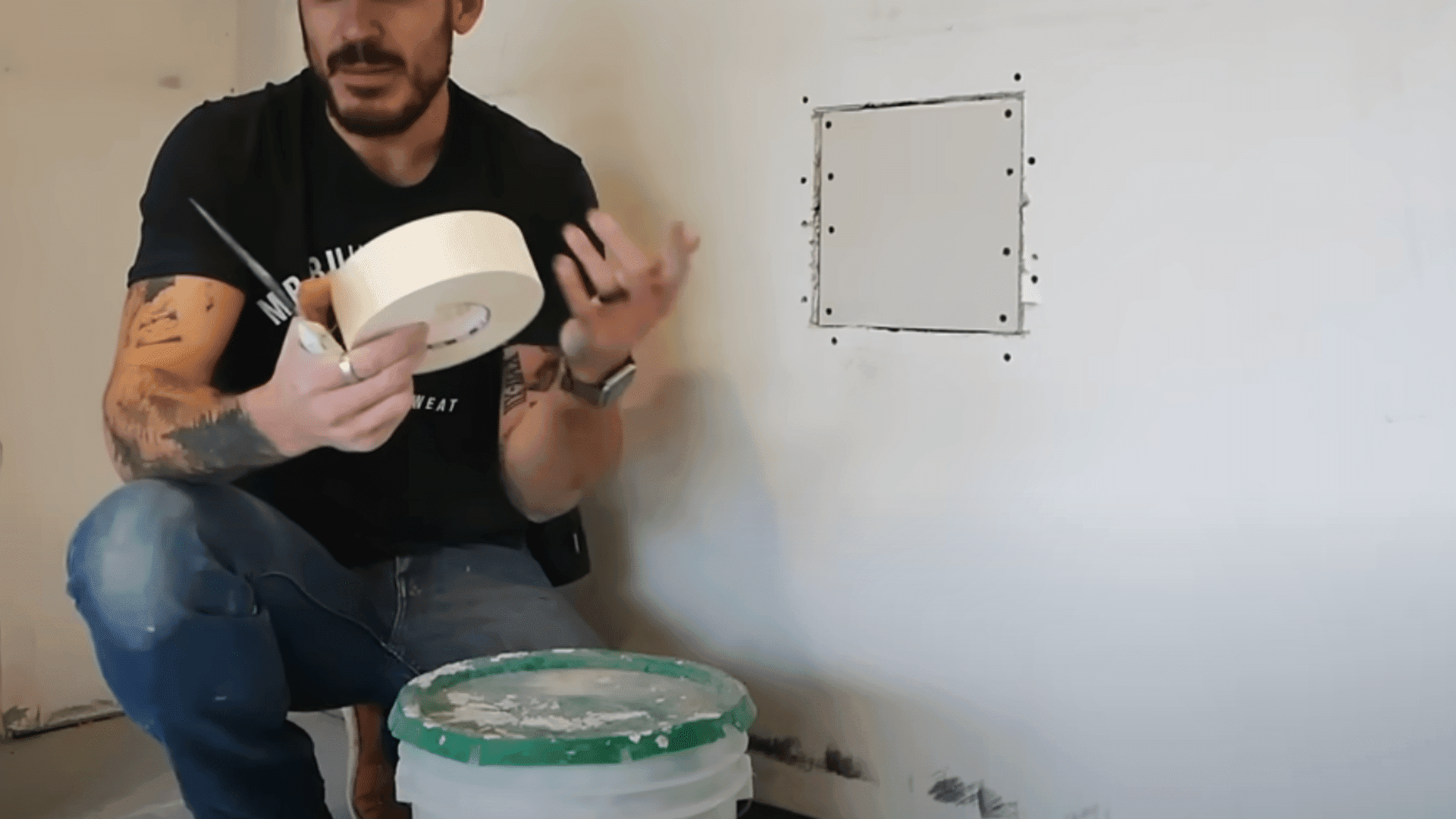 Step_4_Apply_Joint_Compound_and_Tape