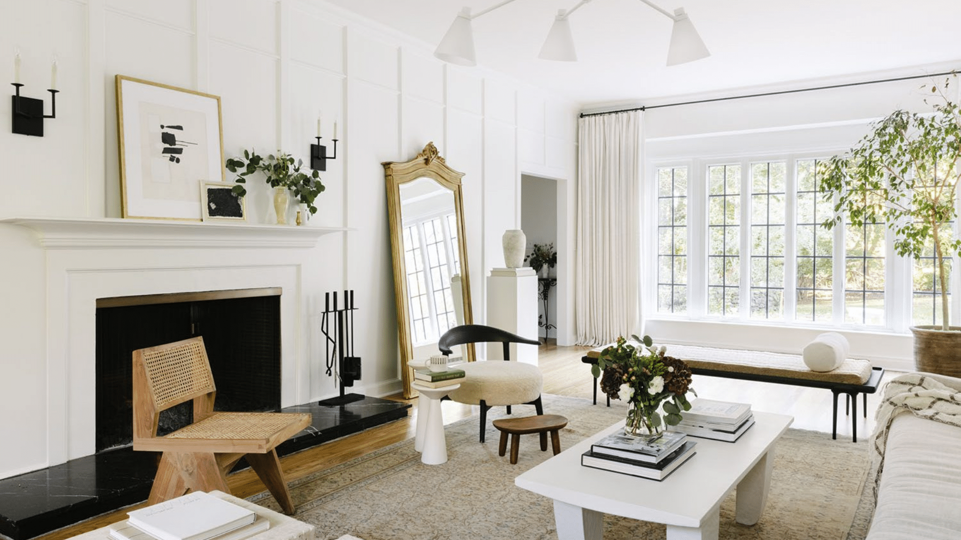 S-Benjamin_Moore_Simply_White